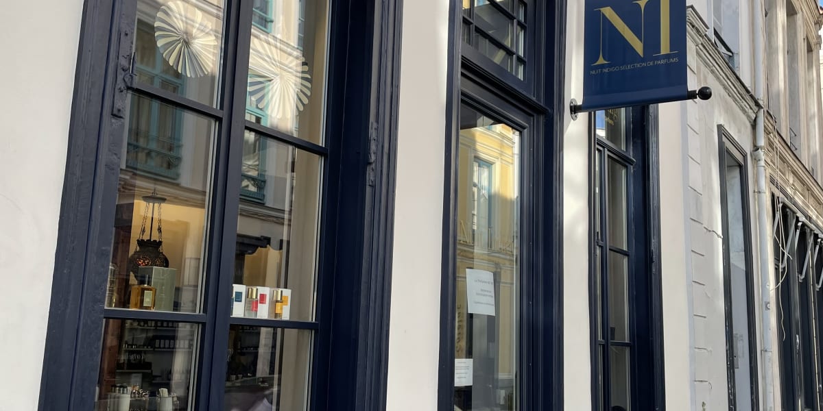 Nuit Indigo - Sélection de Parfums - Institut de beauté Lille - Photo de couverture - OneBooking