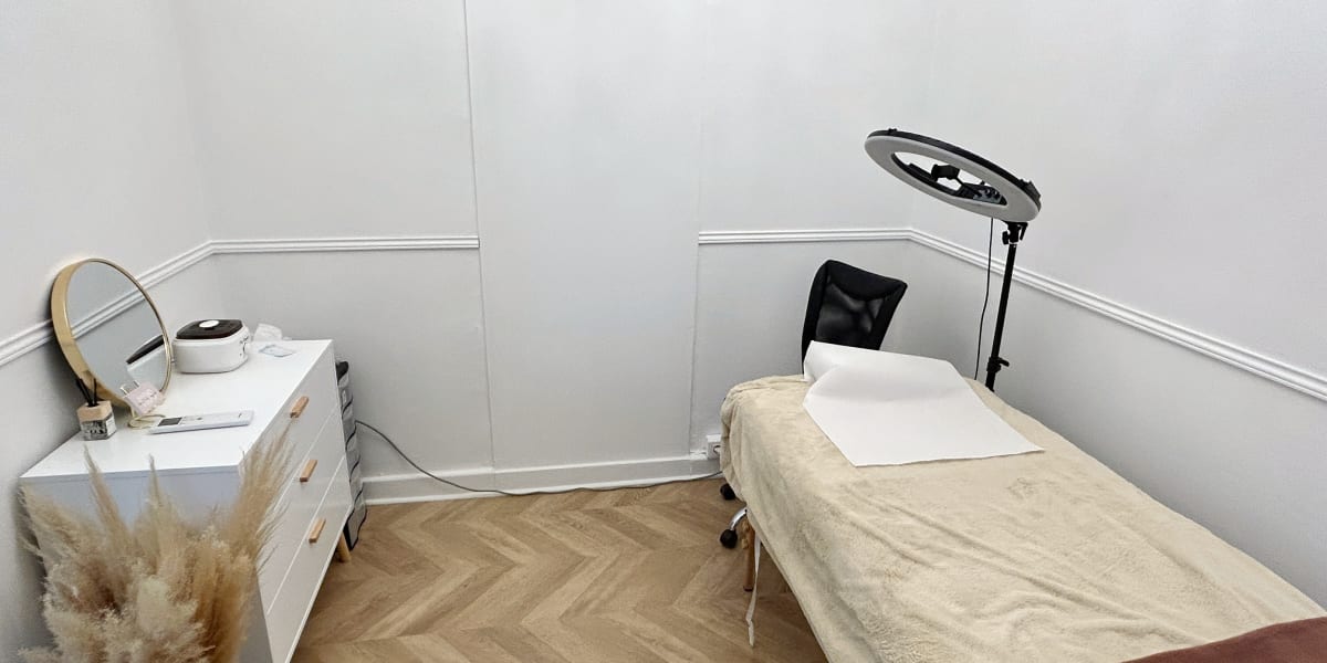 Kos by Anastasiia - Sourcils & cils Clermont-Ferrand - Photo de couverture - OneBooking