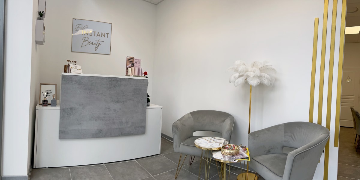 DL’instant Beauty - Sourcils & cils Vaulx-en-Velin - Photo de couverture - OneBooking