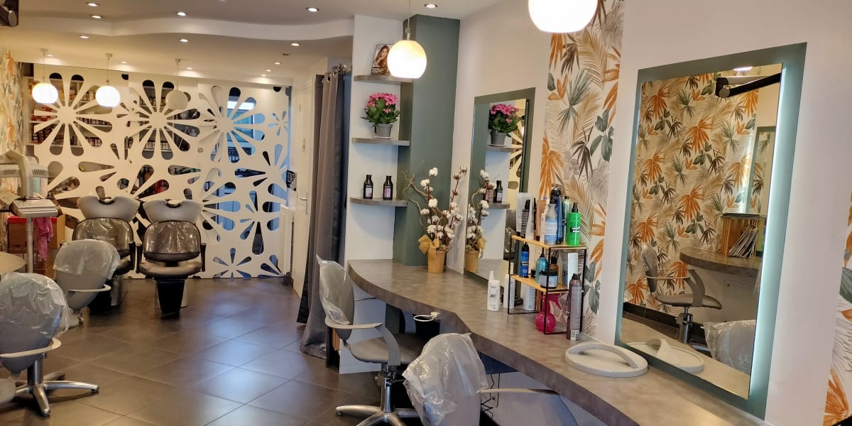 O salon d'Orely - Coiffure Lisieux - Photo de couverture - OneBooking