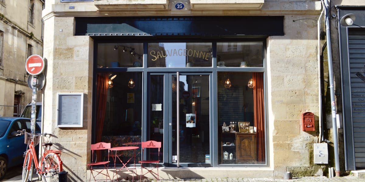 Sauvageonne de Figure Libre - Coiffure Bordeaux - Photo de couverture - OneBooking