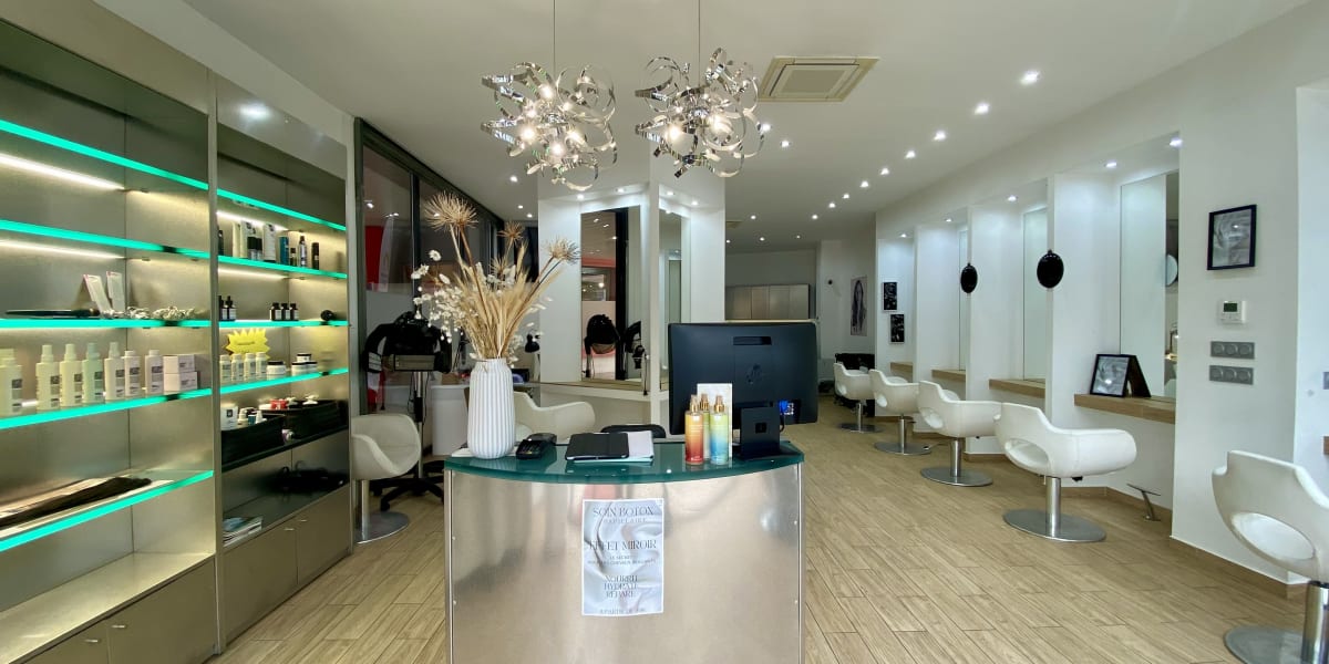Look Center - Institut de beauté Antibes - Photo de couverture - OneBooking