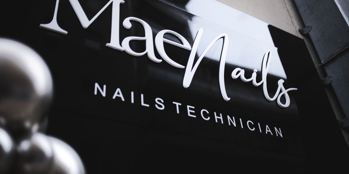 Maenails - Institut de beauté Cannes - Photo de couverture - OneBooking