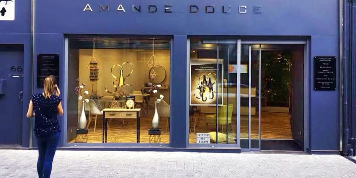 Amande Douce Maison de Beauté - Sourcils & cils Évreux - Photo de couverture - OneBooking