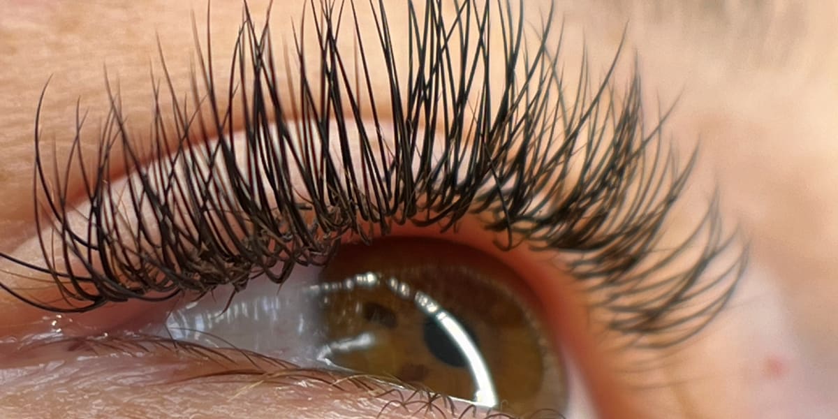 Les Cils de Douce - Institut de beauté Nantes - Photo de couverture - OneBooking
