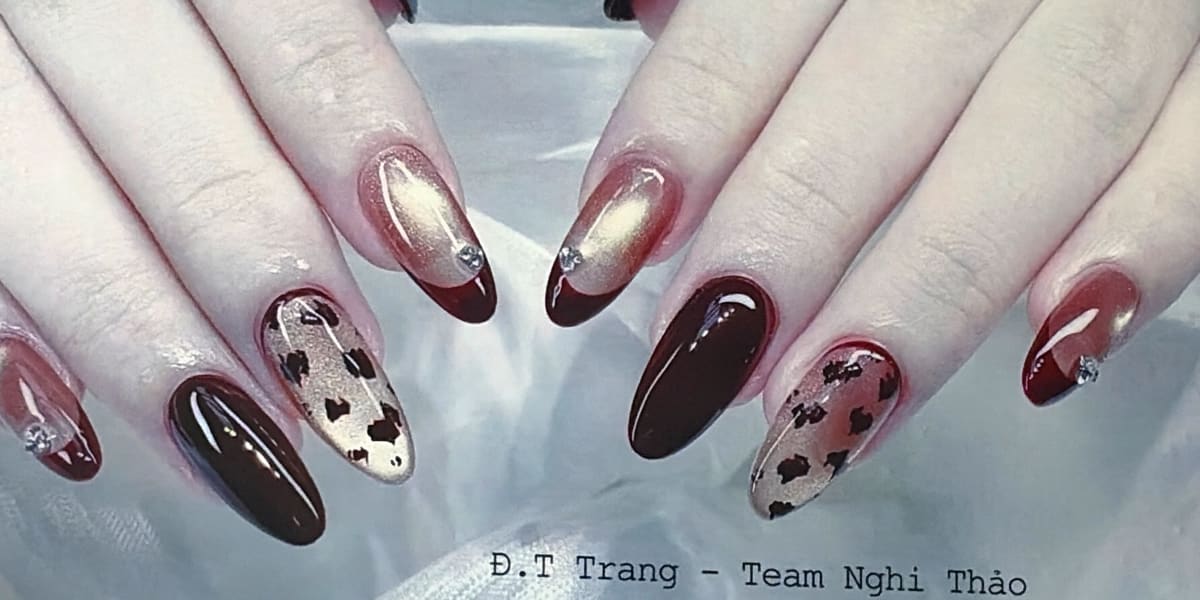 Hang Nails (Kiu Coiffure) - Coiffure Toulouse - Photo de couverture - OneBooking