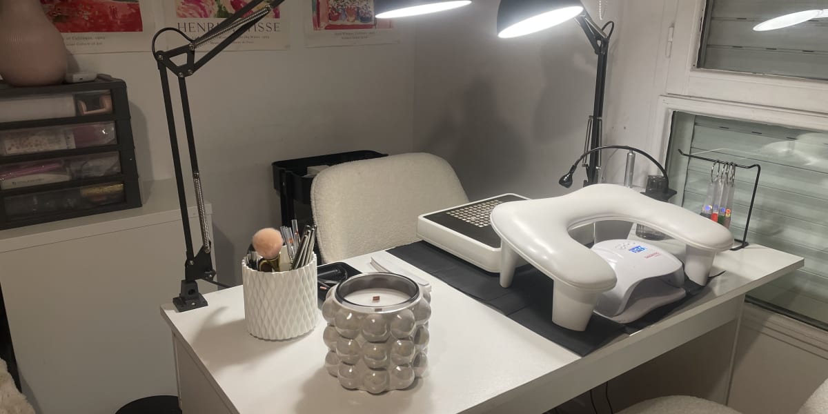NAILZ BY LOU - Onglerie Rennes - Photo de couverture - OneBooking