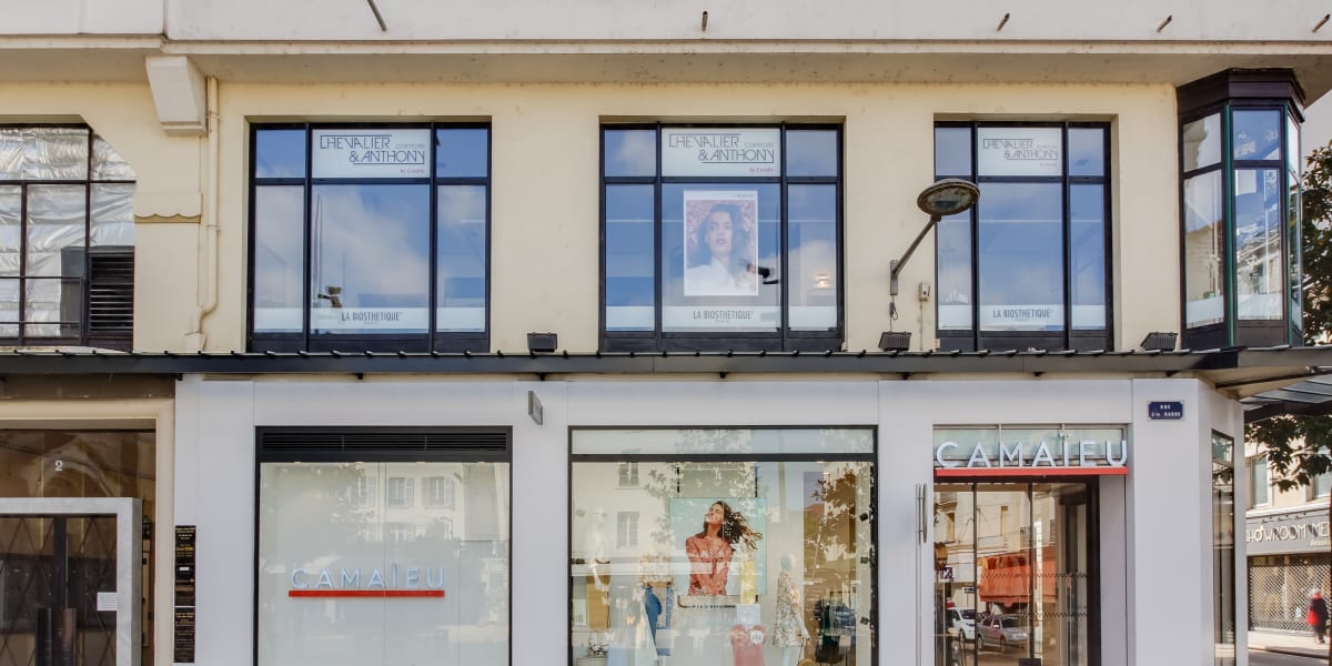 Anthony Bouillot by Coralie - Coiffure Vichy - Photo de couverture - OneBooking