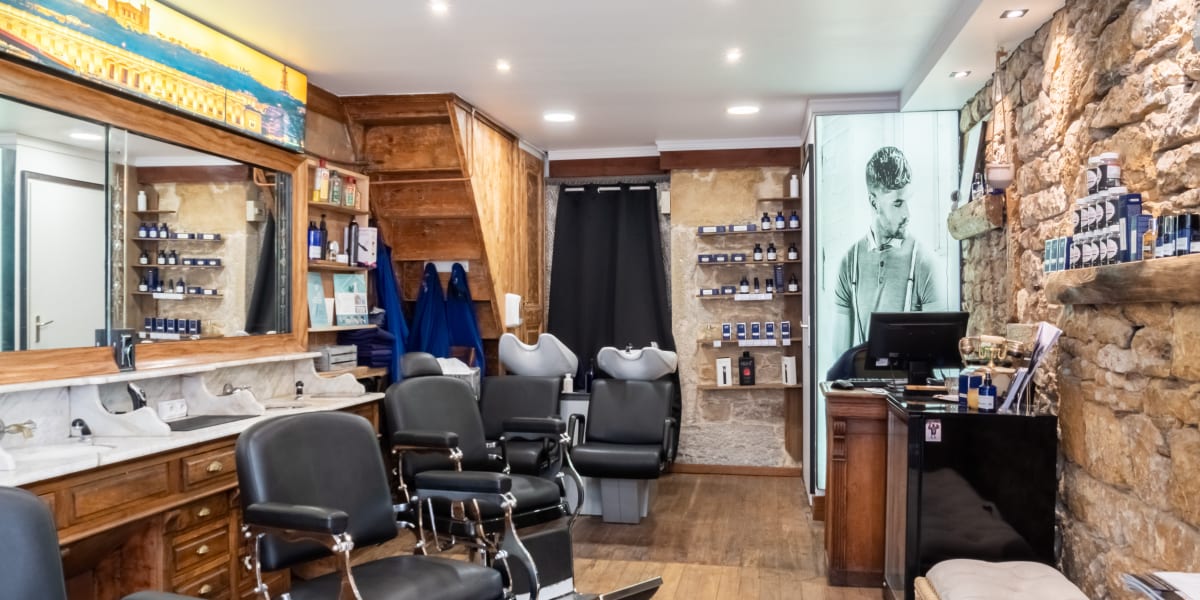 Barbier d’Ainay, Roberto Stari - Barbier Lyon - Photo de couverture - OneBooking