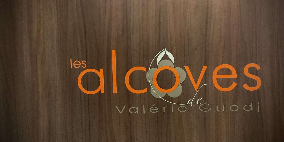 Les Alcoves de Valerie Guedj - Onglerie Lyon - Photo de couverture - OneBooking