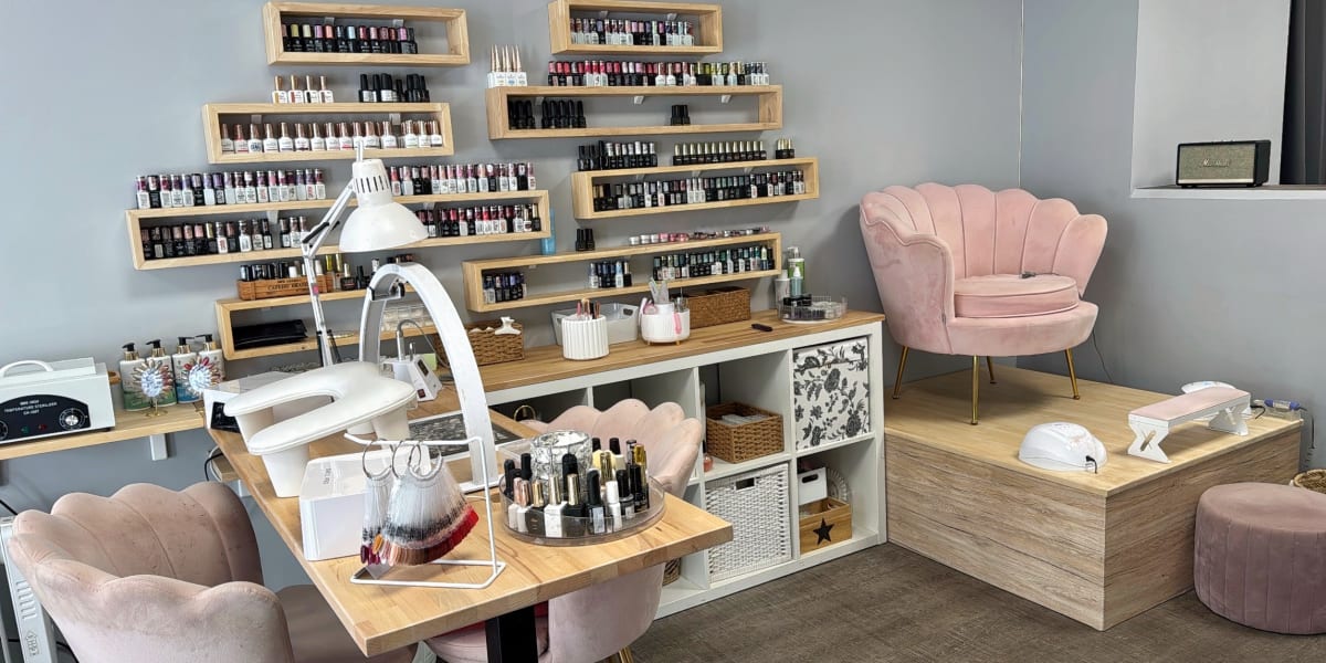 L’fée des ongles - Onglerie Clermont-Ferrand - Photo de couverture - OneBooking