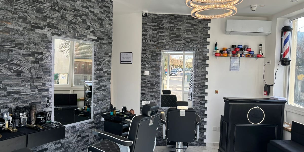 SALON D'ARTISTES - Sourcils & cils Le Blanc-Mesnil - Photo de couverture - OneBooking