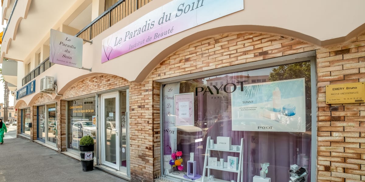 Le Paradis du Soin - Sourcils & cils Cagnes-sur-Mer - Photo de couverture - OneBooking