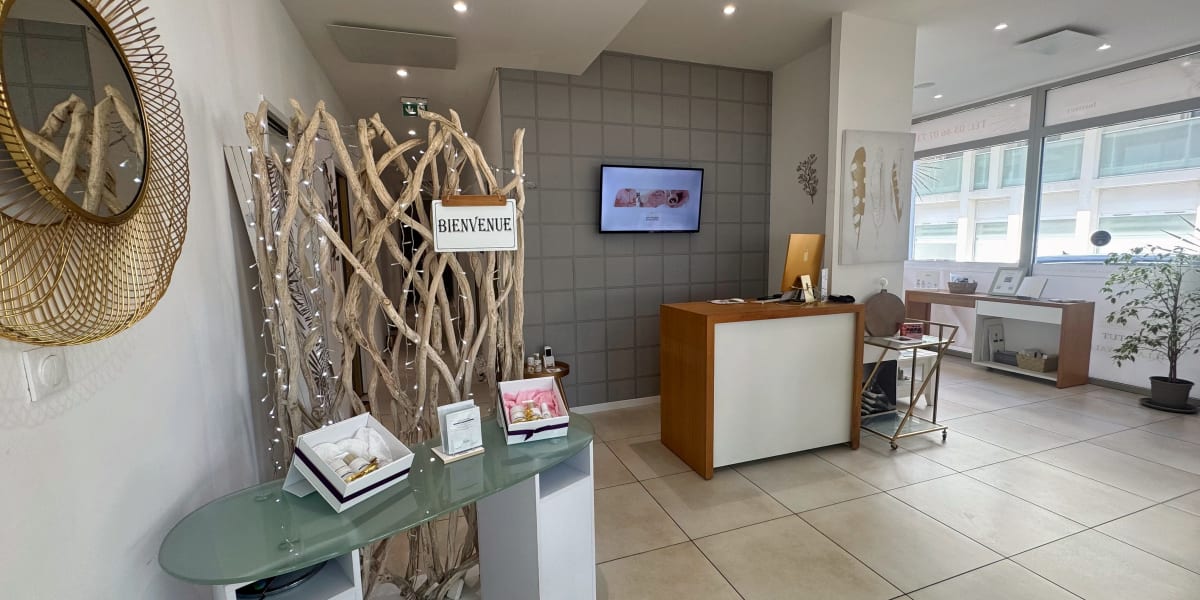Institut & Spa Villa Royale LR - Spa La Rochelle - Photo de couverture - OneBooking