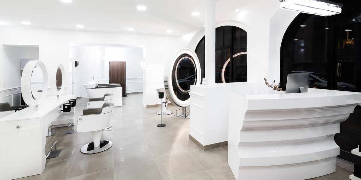 Noufila Luxury Hair Salon - Coiffure Lyon - Photo de couverture - OneBooking