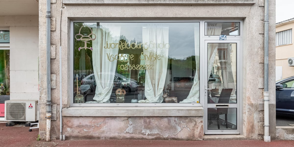 Juan Relooking Studio - Coiffure Saint-Jean-le-Blanc - Photo de couverture - OneBooking