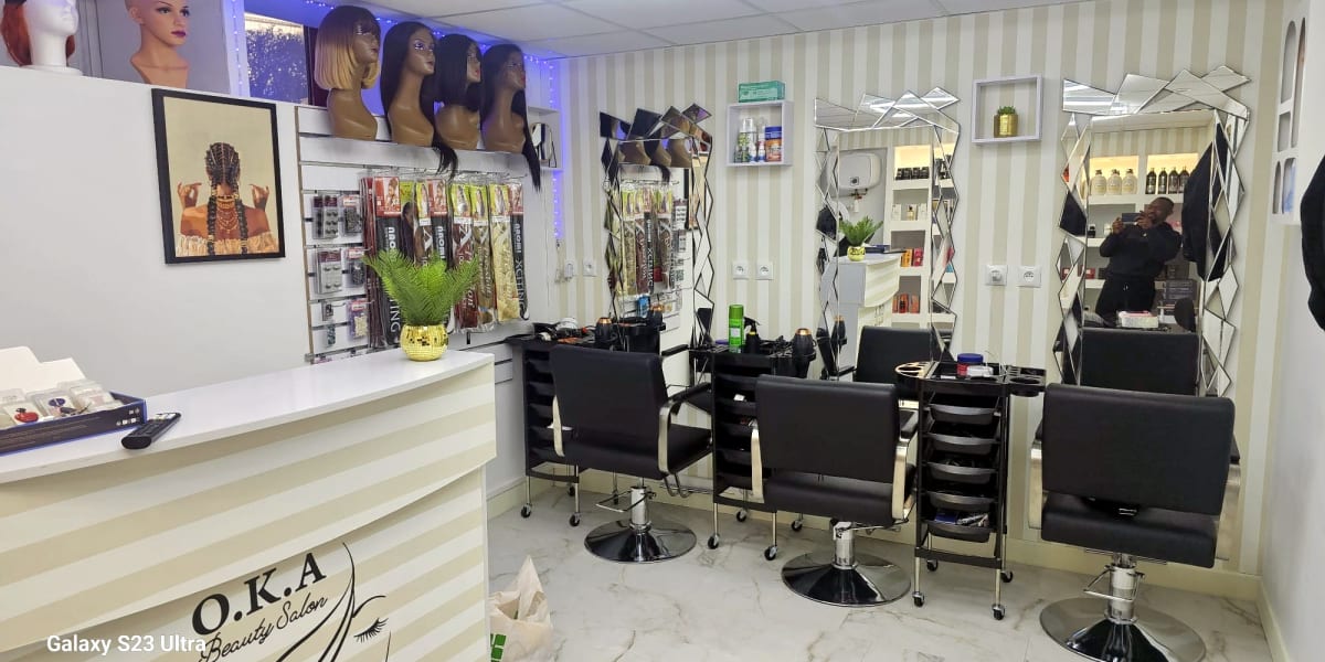 OKA BEAUTY SALON - Sourcils & cils Gennevilliers - Photo de couverture - OneBooking