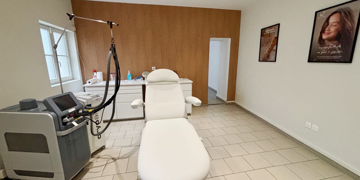 Ella Laser - Institut de beauté Douai - Photo de couverture - OneBooking