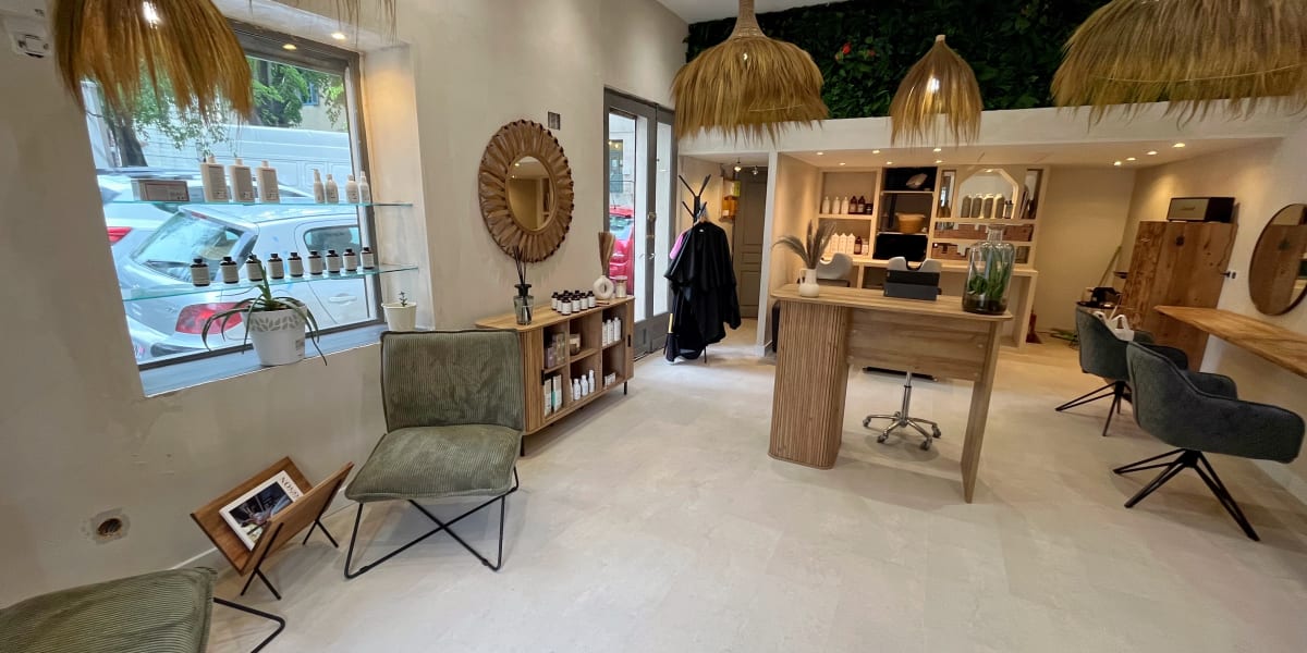 Maison Mégane - Coiffure Nîmes - Photo de couverture - OneBooking