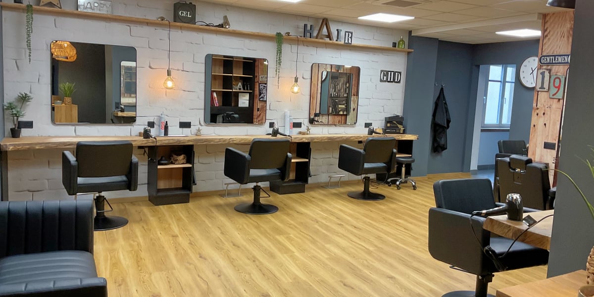 Schneid'Hair & Style - Coiffure Sarre-Union - Photo de couverture - OneBooking