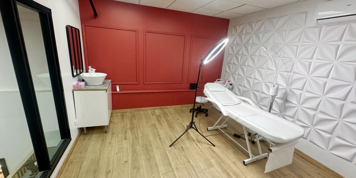 SOLIMEA BEAUTY - Sourcils & cils Arles - Photo de couverture - OneBooking