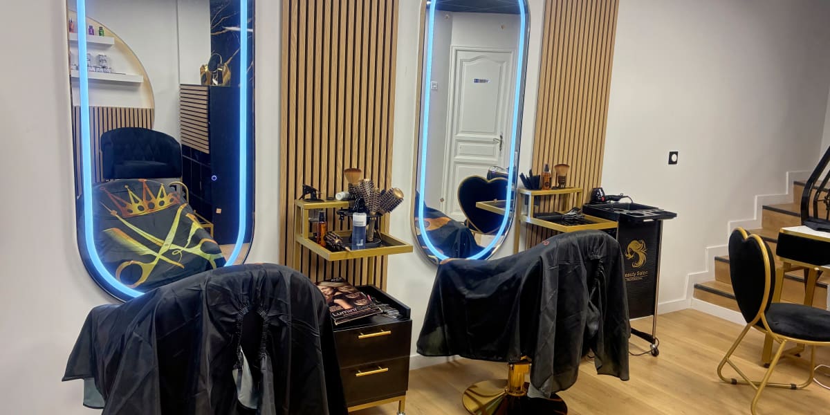 So Glam Institut de beauté - Coiffure Toulouse - Photo de couverture - OneBooking