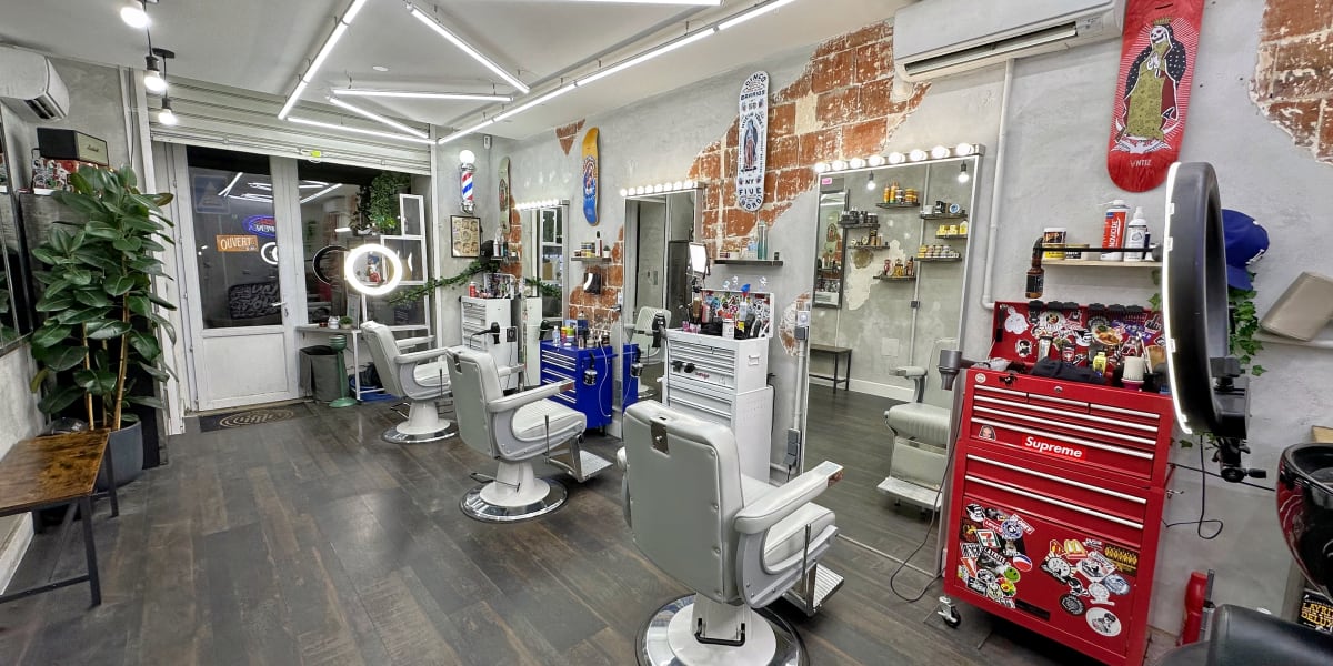 Lone Wolf Concept (Fondaudège) - Barbier Bordeaux - Photo de couverture - OneBooking