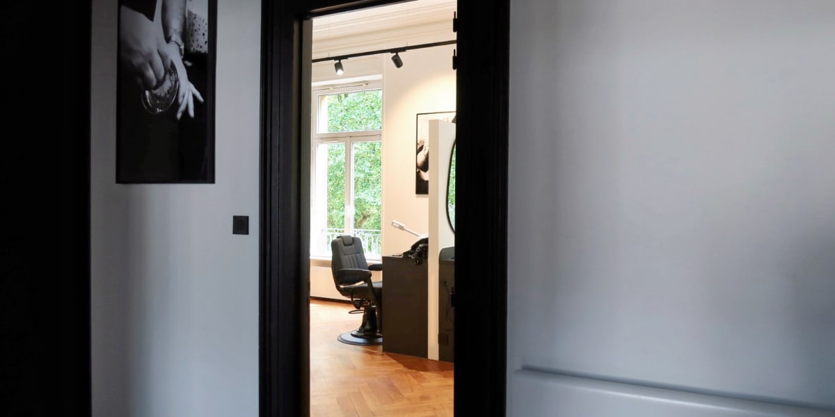L'alchimie-Barbier-Coiffeur - Sourcils & cils Metz - Photo de couverture - OneBooking