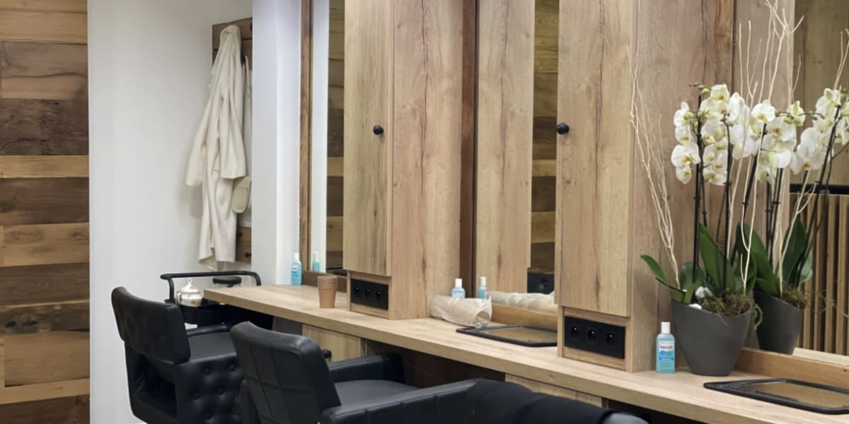Le salon - Coiffure Porto-Vecchio - Photo de couverture - OneBooking