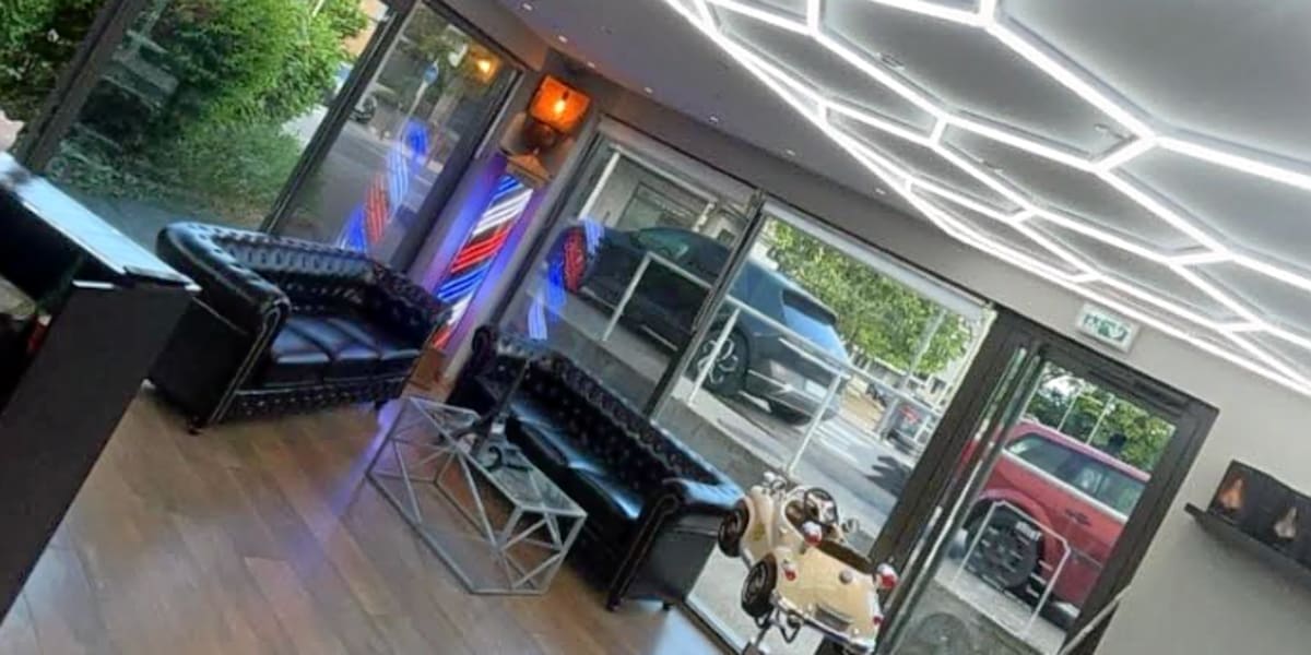 442 Barber - Coiffure Saint-Julien-en-Genevois - Photo de couverture - OneBooking