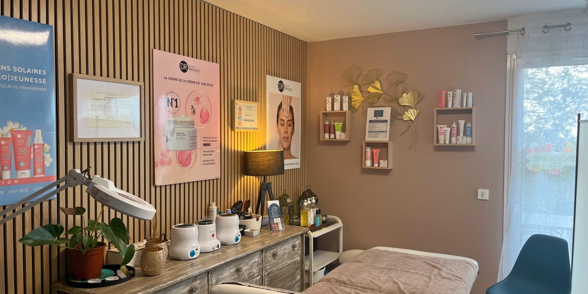 Lacapelle beauté by Fabienne - Institut de beauté Cahors - Photo de couverture - OneBooking