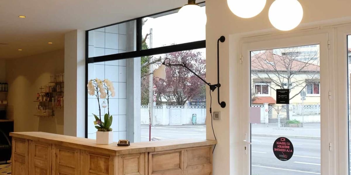 L’inévitable - Coiffure Saint-Étienne - Photo de couverture - OneBooking