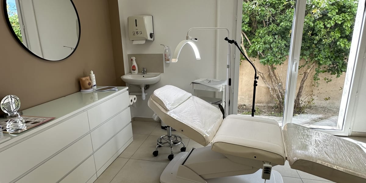AK Dermo Skin Hair - Institut de beauté Marignane - Photo de couverture - OneBooking