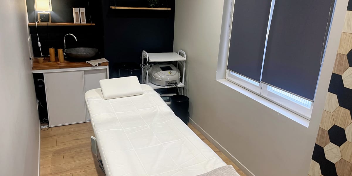 AONA massage - Institut de beauté Le Havre - Photo de couverture - OneBooking