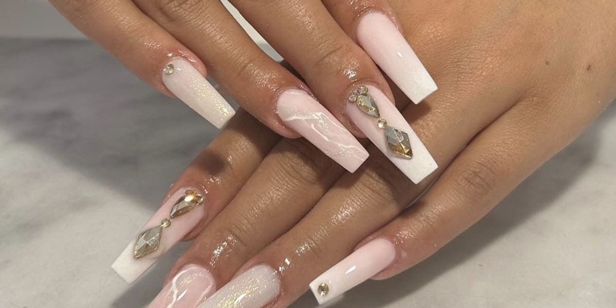 Histoire D'Ongles - Institut de beauté Strasbourg - Photo de couverture - OneBooking