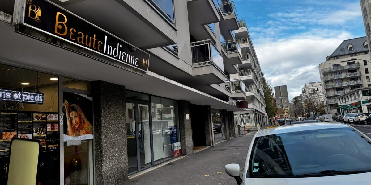 BEAUTE INDIENNE - Onglerie Annecy - Photo de couverture - OneBooking