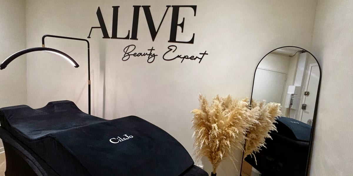 ALIVE Beauty Expert - Onglerie Le Havre - Photo de couverture - OneBooking