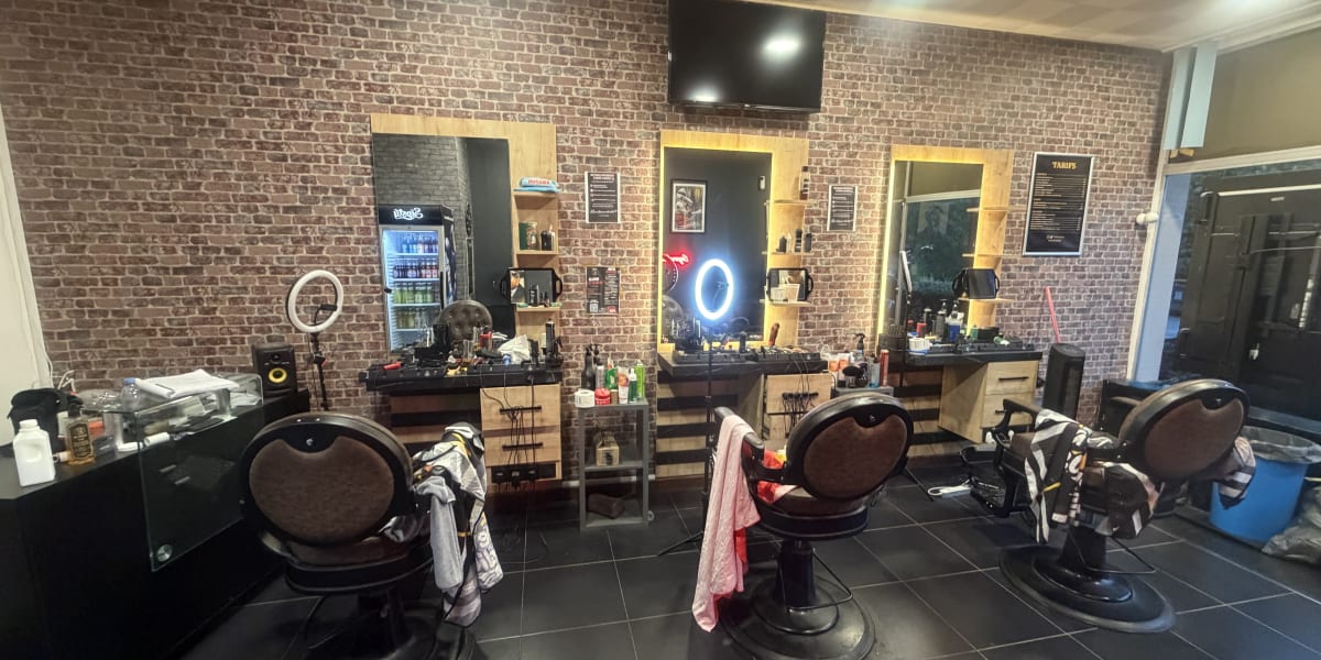 Legend’hair - Coiffure Meudon - Photo de couverture - OneBooking