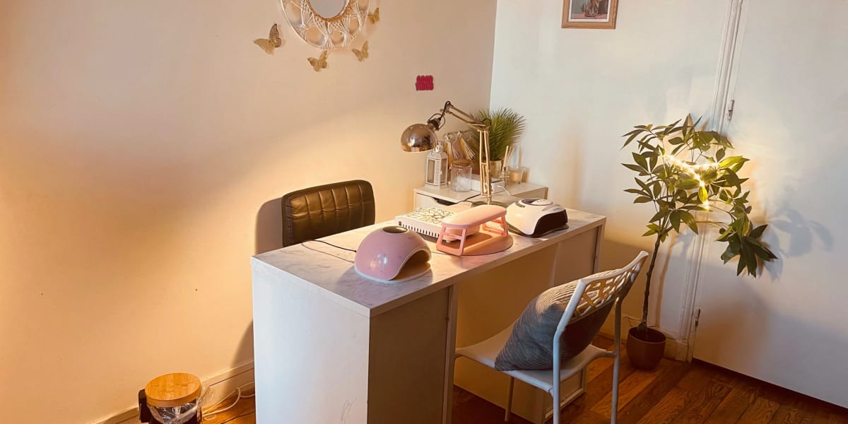 Nandi Nails - Onglerie Saint-Denis - Photo de couverture - OneBooking
