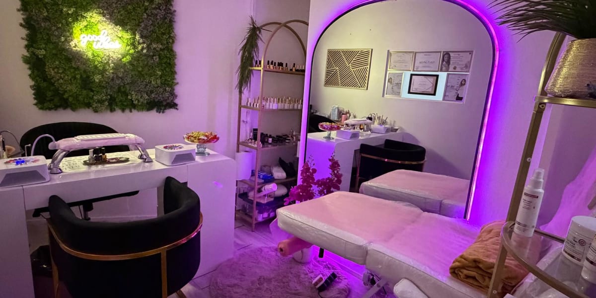 N'Mo nails studio - Onglerie Montreuil - Photo de couverture - OneBooking