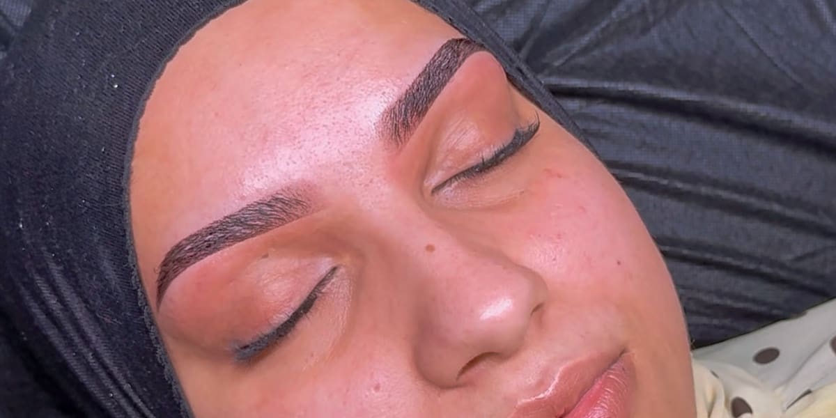 Fessya Beauty - Sourcils & cils Nice - Photo de couverture - OneBooking