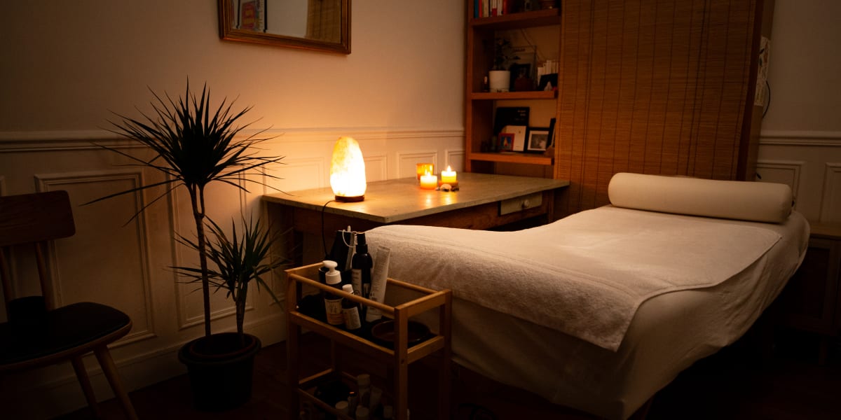 Vanina Rituels - Kobido et Massages bien-être - Sourcils & cils Clichy - Photo de couverture - OneBooking