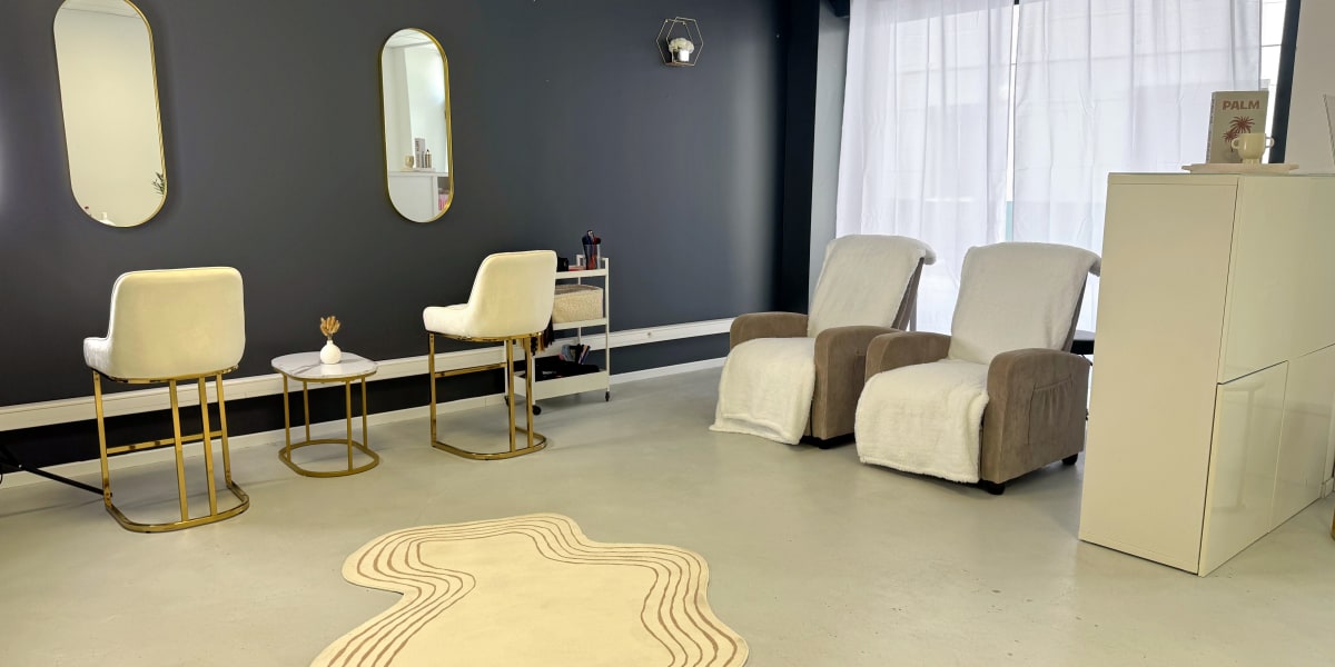 Glam Beauty - Coiffure Aix-les-Bains - Photo de couverture - OneBooking