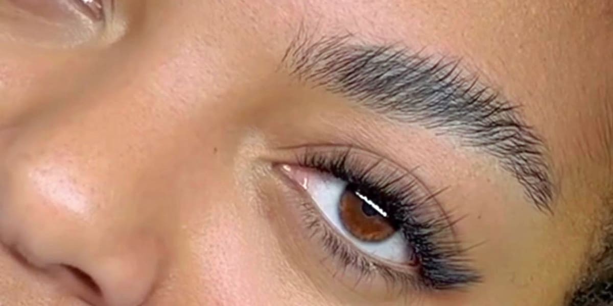 MAISON DIVINE - Sourcils & cils Le Mans - Photo de couverture - OneBooking