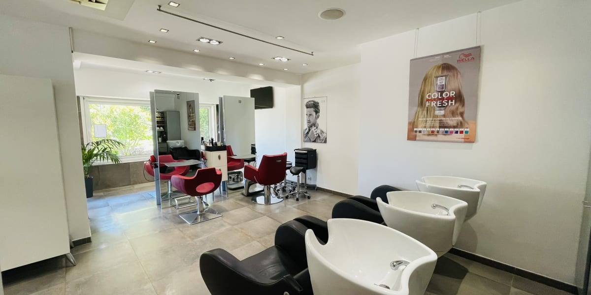 L'instant Coiffure (anciennement Studio Sculpture) - Coiffure Porto-Vecchio - Photo de couverture - OneBooking