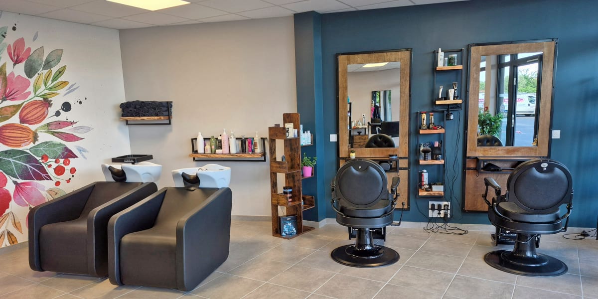 Esprit Coiffure - Coiffure Thouars - Photo de couverture - OneBooking