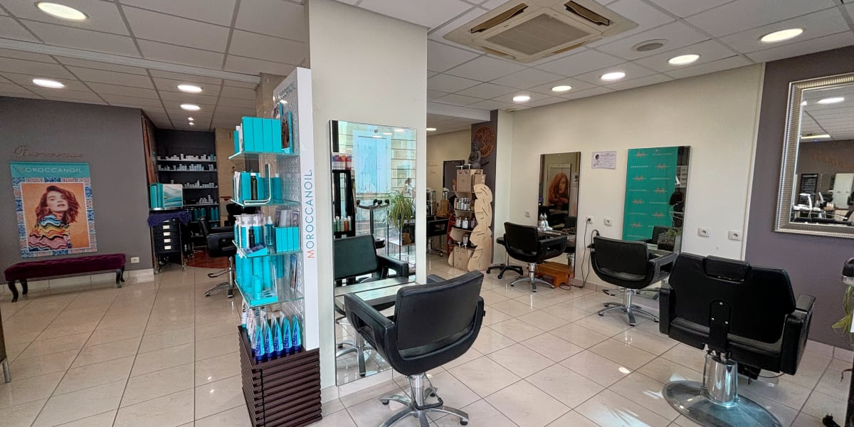 Aphrodite Coiffure institut - Coiffure Villeneuve-sur-Lot - Photo de couverture - OneBooking