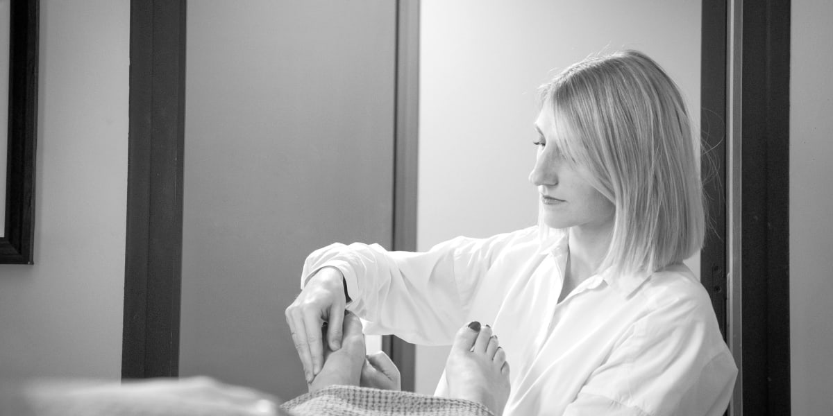 Skora - Reflexologie - Soins visage - Kobido - Massages - Pour toute la famille - Institut de beauté Coutances - Photo de couverture - OneBooking
