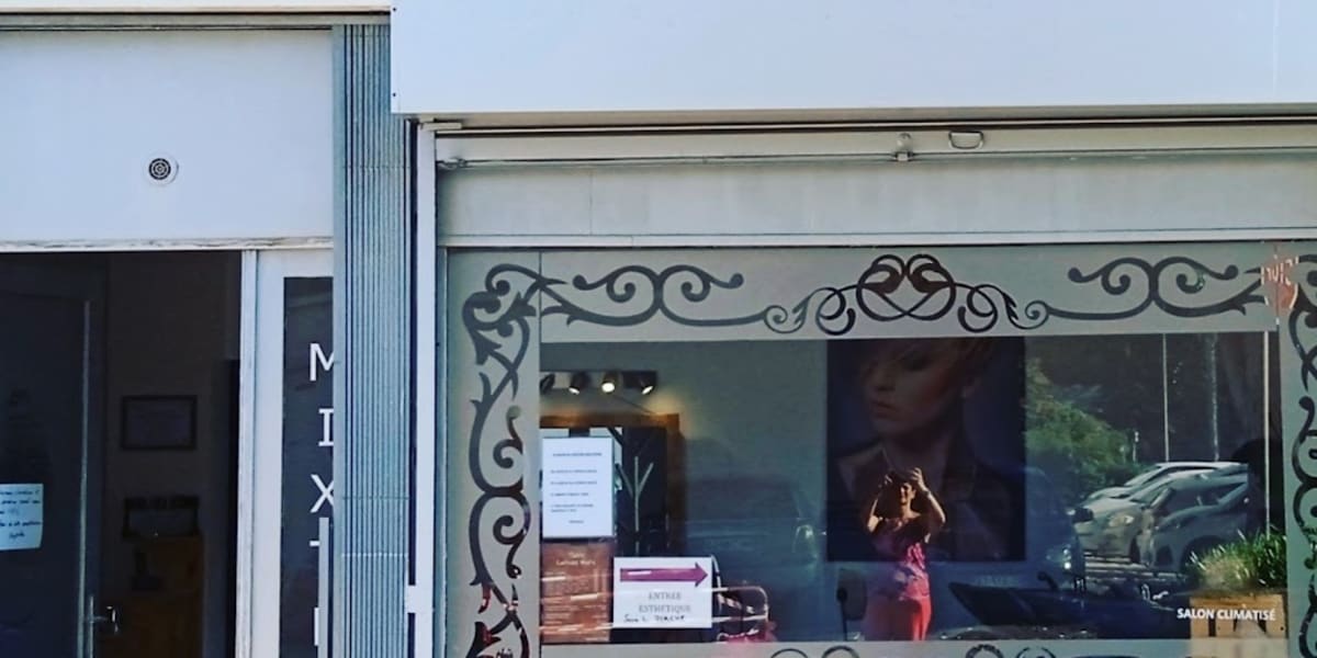 Nouvelle Folies - Coiffure Toulon - Photo de couverture - OneBooking