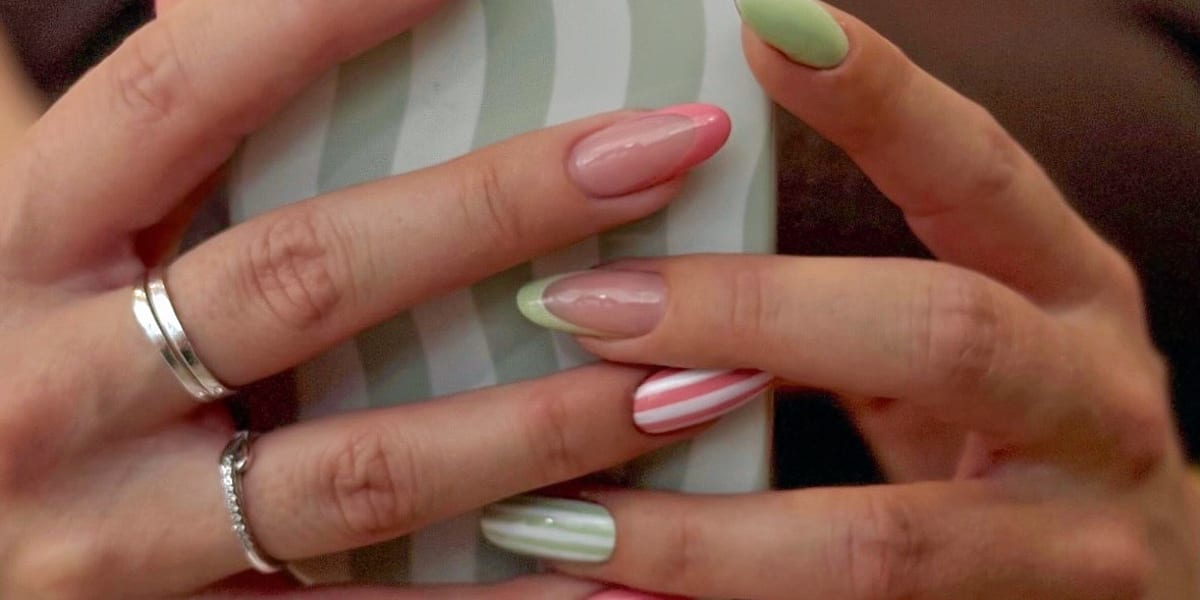 CALAMITY NAILS - Onglerie Besançon - Photo de couverture - OneBooking